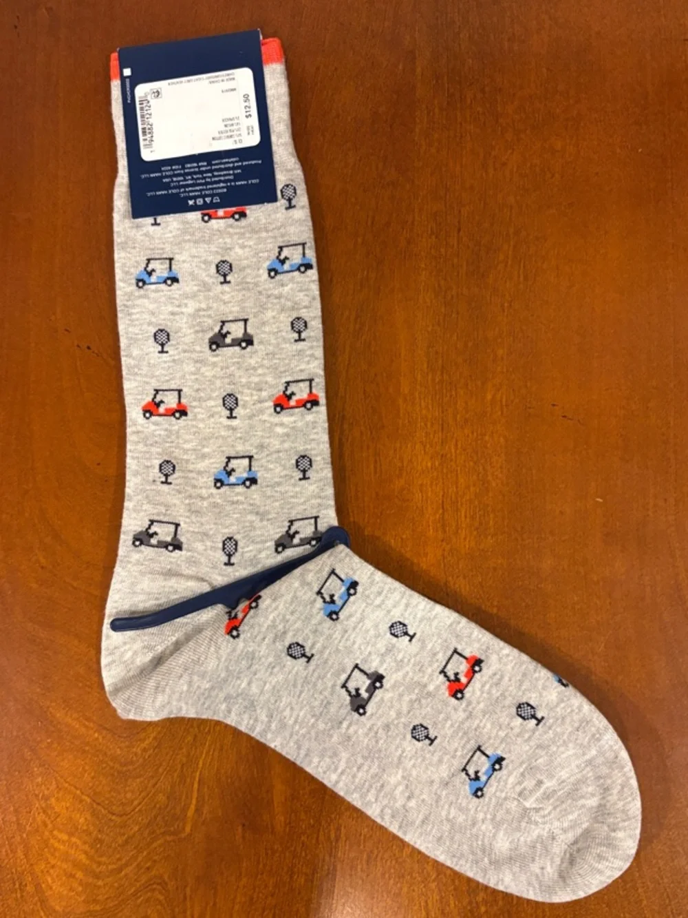 Cole Haan Light Gray Dress Crew Socks with Golf‎ Ball & Golf Cart Motif. NEW